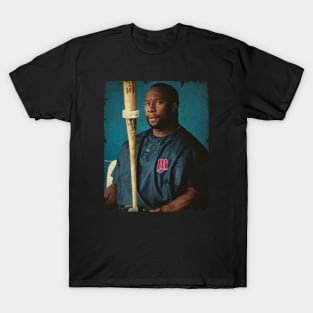 Kirby Puckett in Minnesota Twins T-Shirt